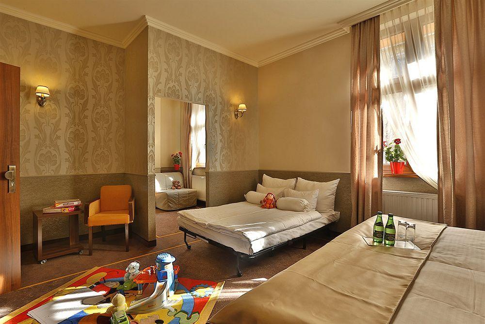 Amber Boutique Hotels - Hotel Amber Краков Экстерьер фото